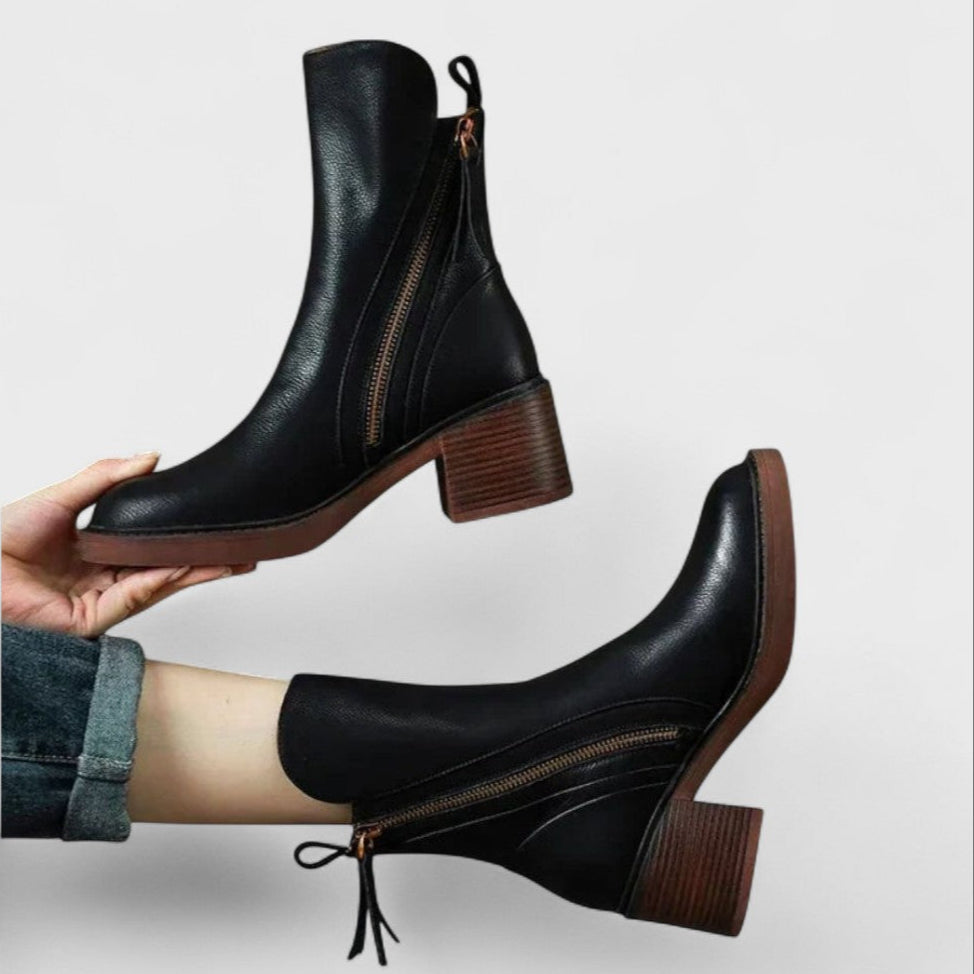 Stivaletti con tacco da donna