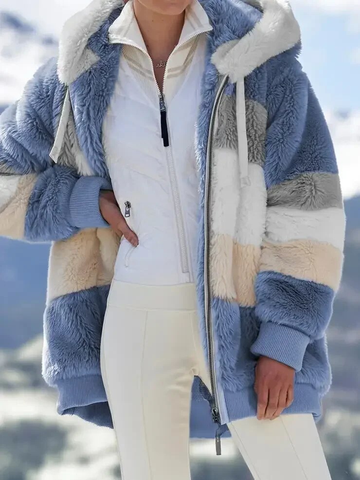 Felpa oversize con cappuccio da donna