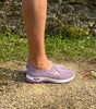 Sneaker comoda e leggera senza lacci in maglia per donna