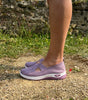 Sneaker comoda e leggera senza lacci in maglia per donna