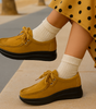 Mocassino Confort con Lacci e Suola Platform in Camoscio per Donna