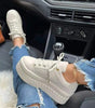 Sneaker con zeppa e suola spessa in similpelle per donna