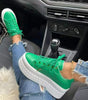 Sneaker con zeppa e suola spessa in similpelle per donna