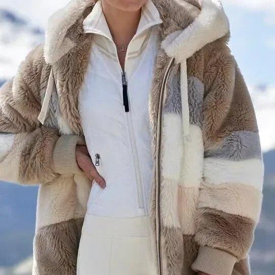 Felpa oversize con cappuccio da donna