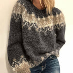 Maglione jacquard con collo tondo e taglio ampio per donna