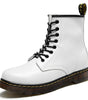 Stivali Martin con lacci in pelle da donna