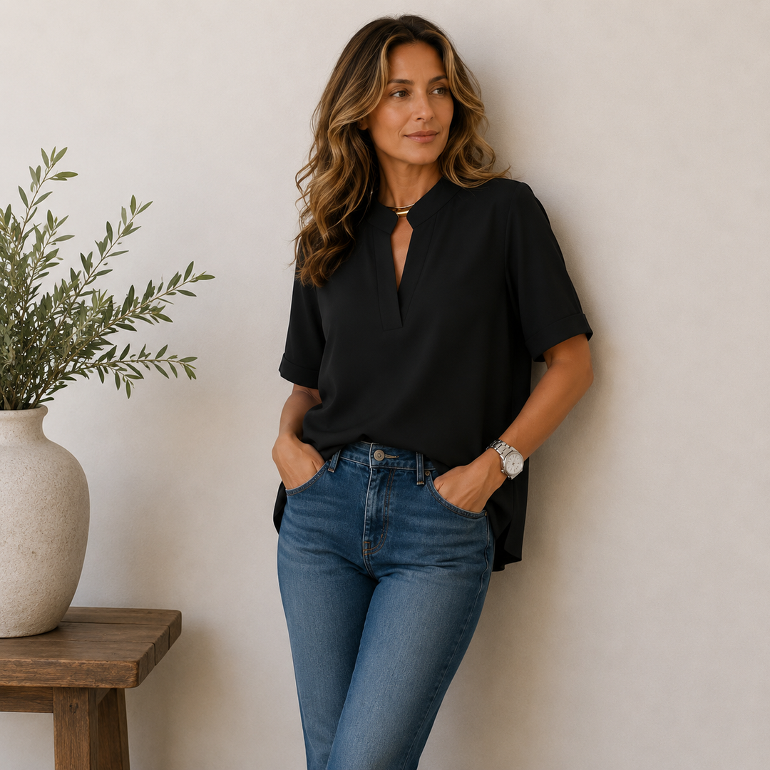 Blusa con scollo a V e dettaglio raffinato per donna
