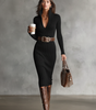 Vestito midi aderente con maniche lunghe e scollo a V in maglia a coste