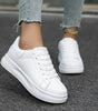 Sneaker Confort con Suola Spessa in Pelle Sintetica per Donna