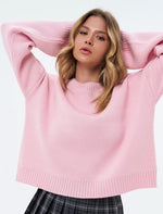 Maglione oversize con collo alto a coste per donna
