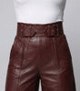 Pantaloni larghi a vita alta in ecopelle con cintura da donna
