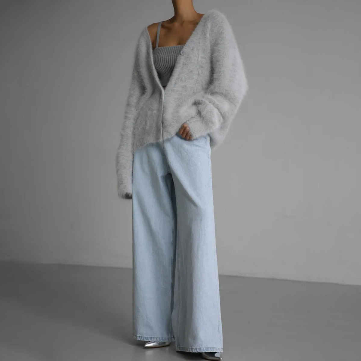 Cardigan oversize con scollo a V e maniche lunghe per donna