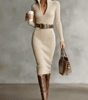 Vestito midi aderente con maniche lunghe e scollo a V in maglia a coste
