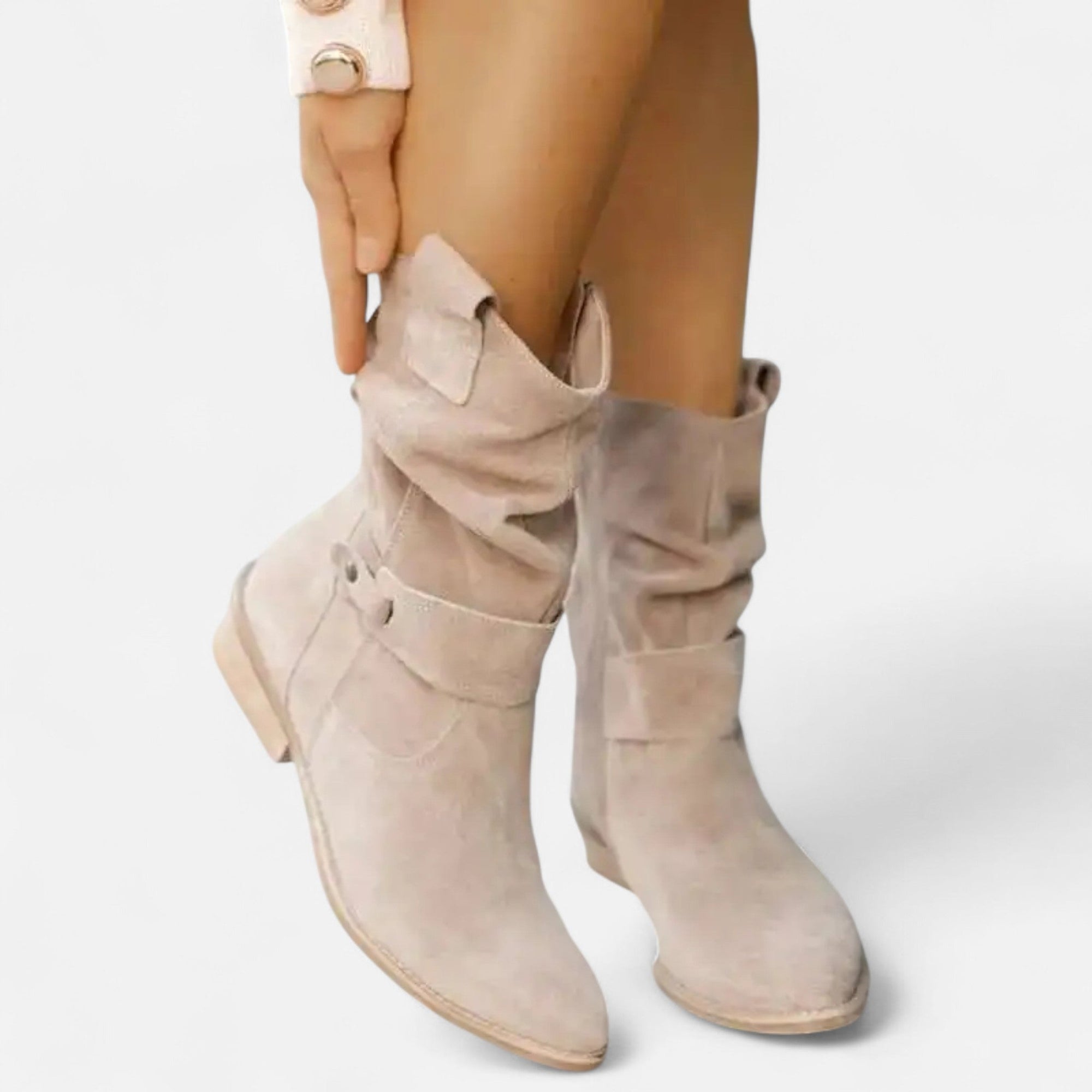 Stivale alto piatto in camoscio per donna