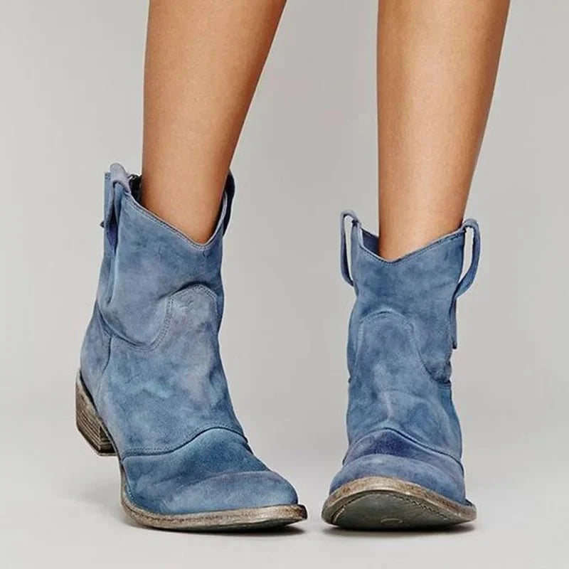 Stivaletti con tacco in camoscio da donna