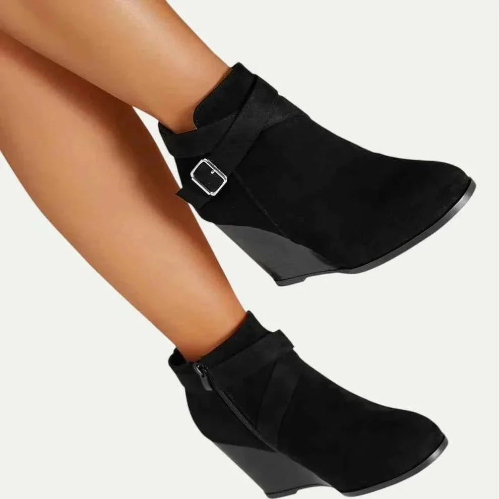 Stivaletti con zeppa in similpelle per donna