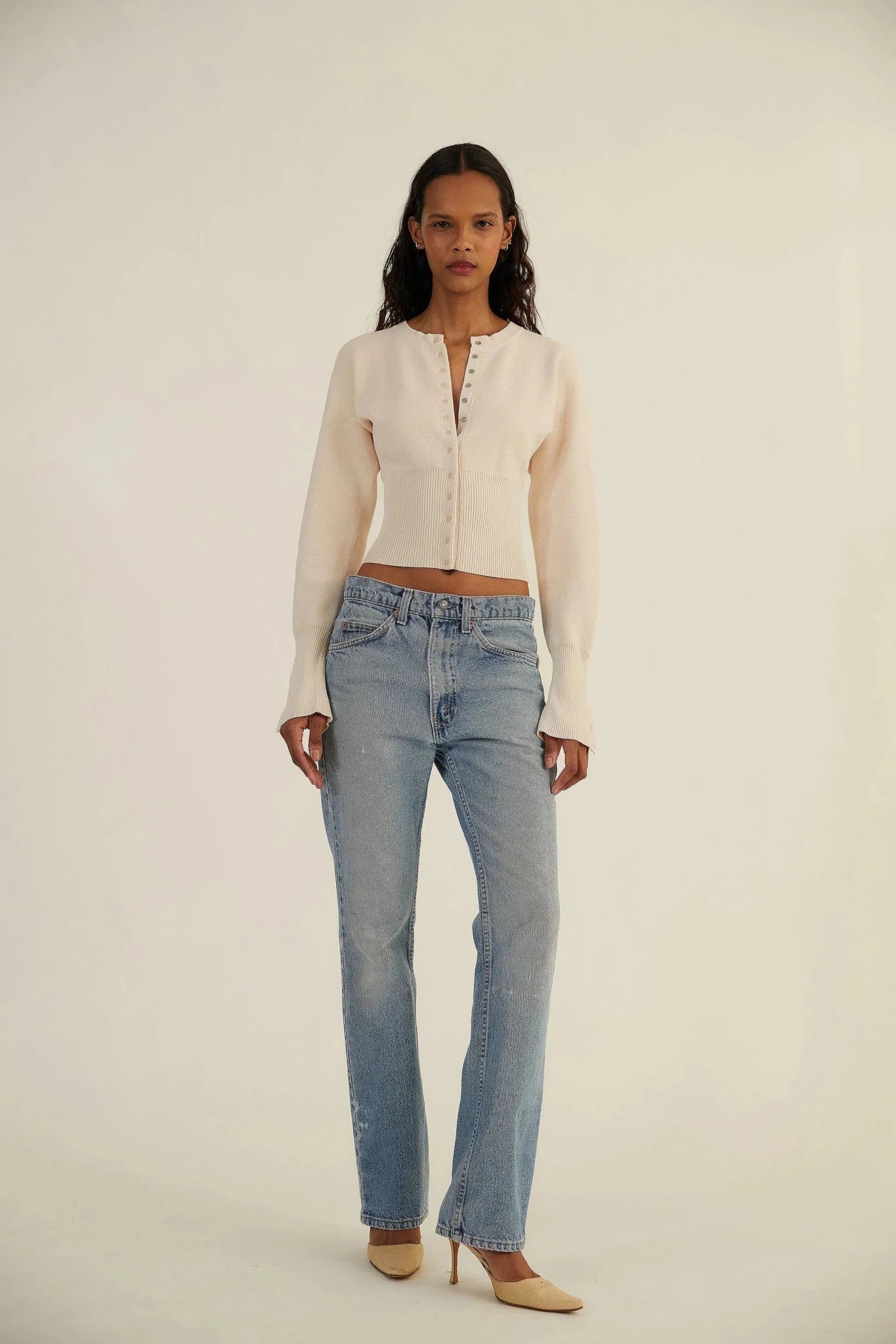 Cardigan boutonné ajusté pour femme - Emilia Lane