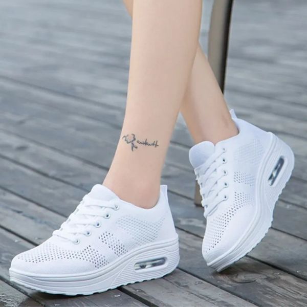 Chaussures basses décontractées pour femmes - Emilia Lane