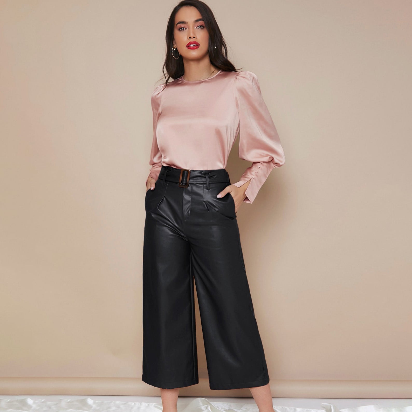 Chemise Satin à Manches Longues pour Femme - Emilia Lane