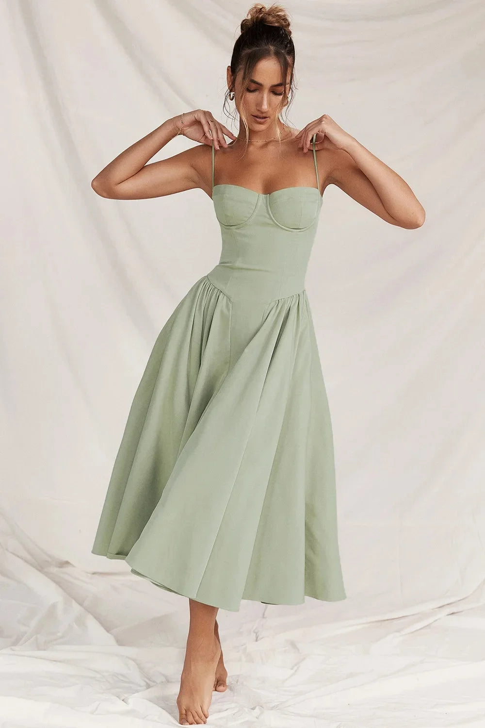 Vestito midi aderente con spalline e pieghe per donna | Ideale per le uscite