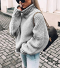 Maglione oversize in cotone a collo alto a maglia grossa