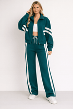 Ensemble de Sport Deux Pièces Contraste pour Femmes - Emilia Lane