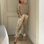 Ensemble Deux Pièces Flottant Élégance Luxe Beige - Emilia Lane