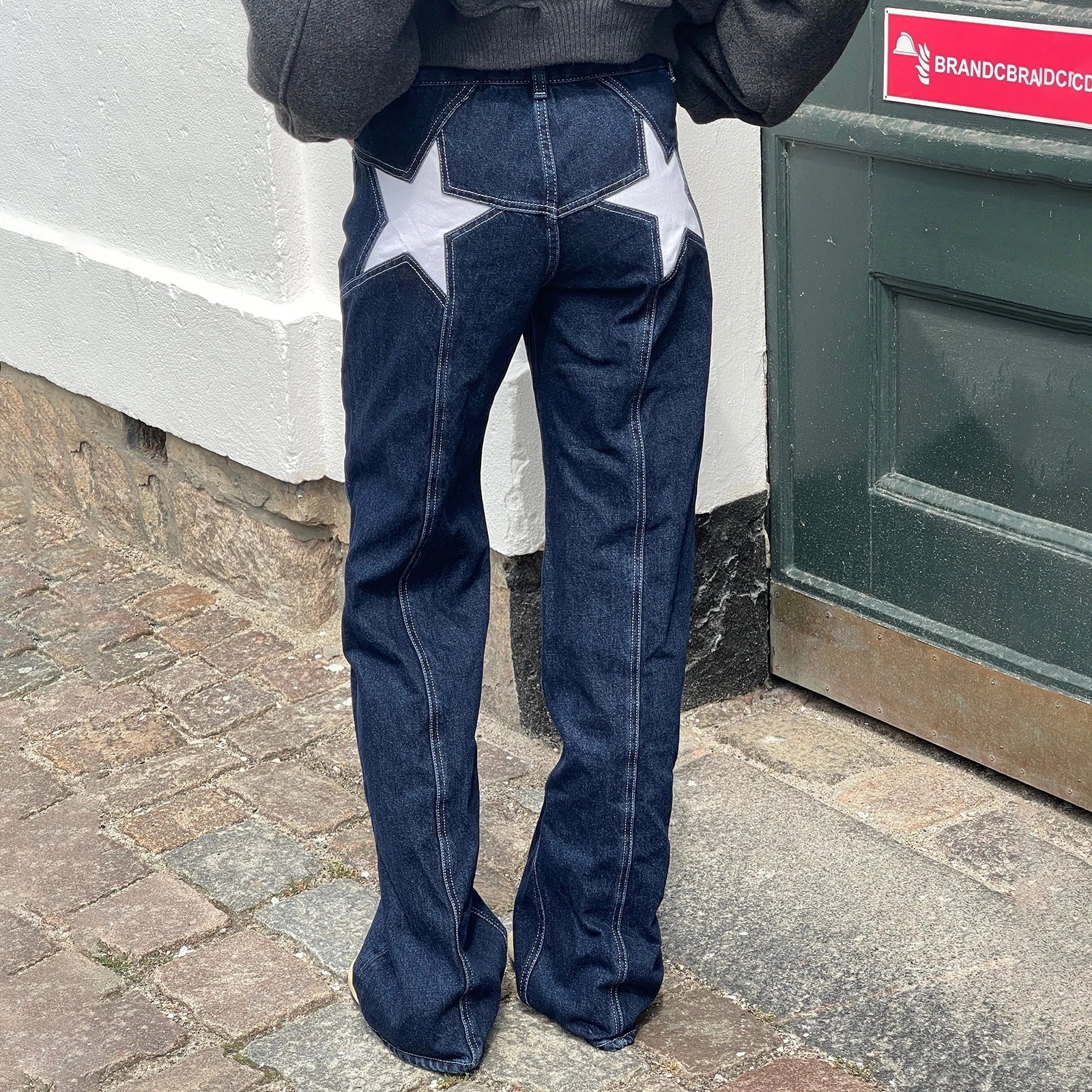 Jeans décontractés à motif d'étoiles pour Femme - Emilia Lane