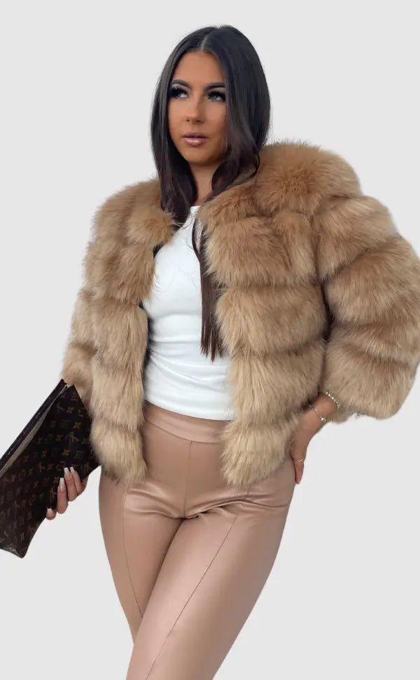 Manteau élégant en fausse fourrure pour femme - Emilia Lane