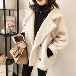 Manteau en peau lainée pour femme - Emilia Lane