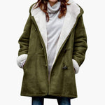 Manteau Grande Taille pour Femmes avec Poches et Fermeture Boucle - Emilia Lane