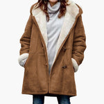 Manteau Grande Taille pour Femmes avec Poches et Fermeture Boucle - Emilia Lane