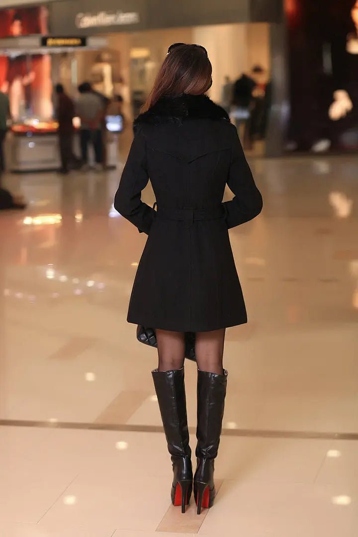 Manteau Luxueux en Fourrure pour Femmes - Emilia Lane