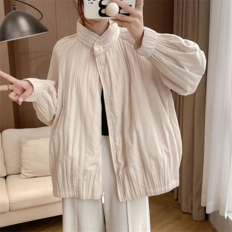 Manteau Zip Pleat pour Femmes - Emilia Lane