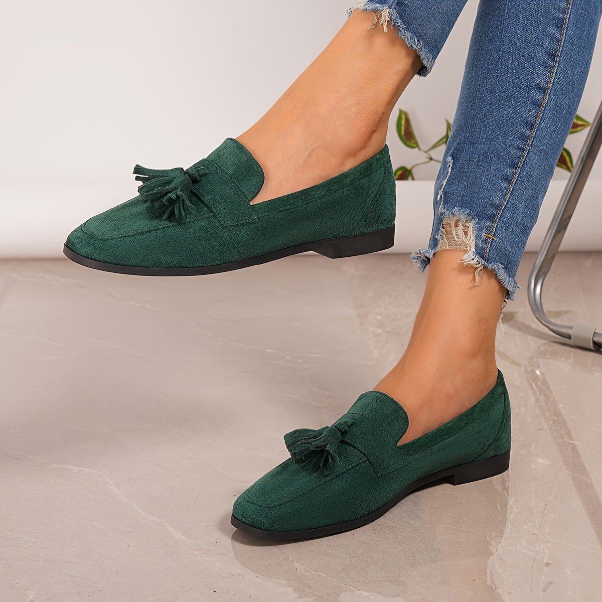 Mocassino Confort in Camoscio con Frange da Donna