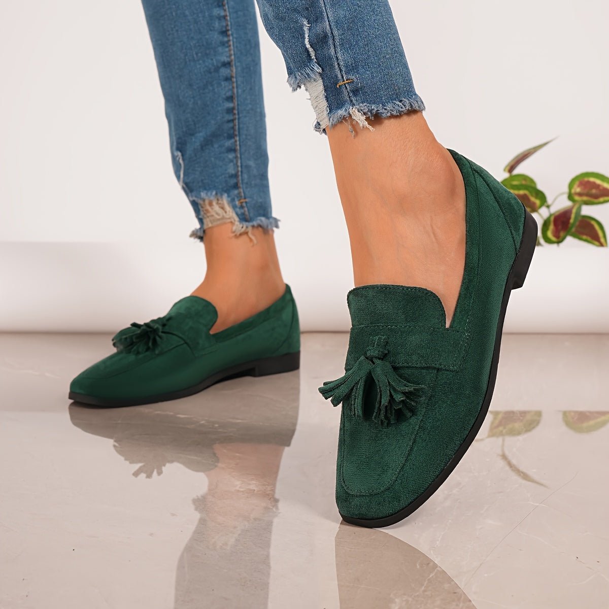 Mocassino Confort in Camoscio con Frange da Donna