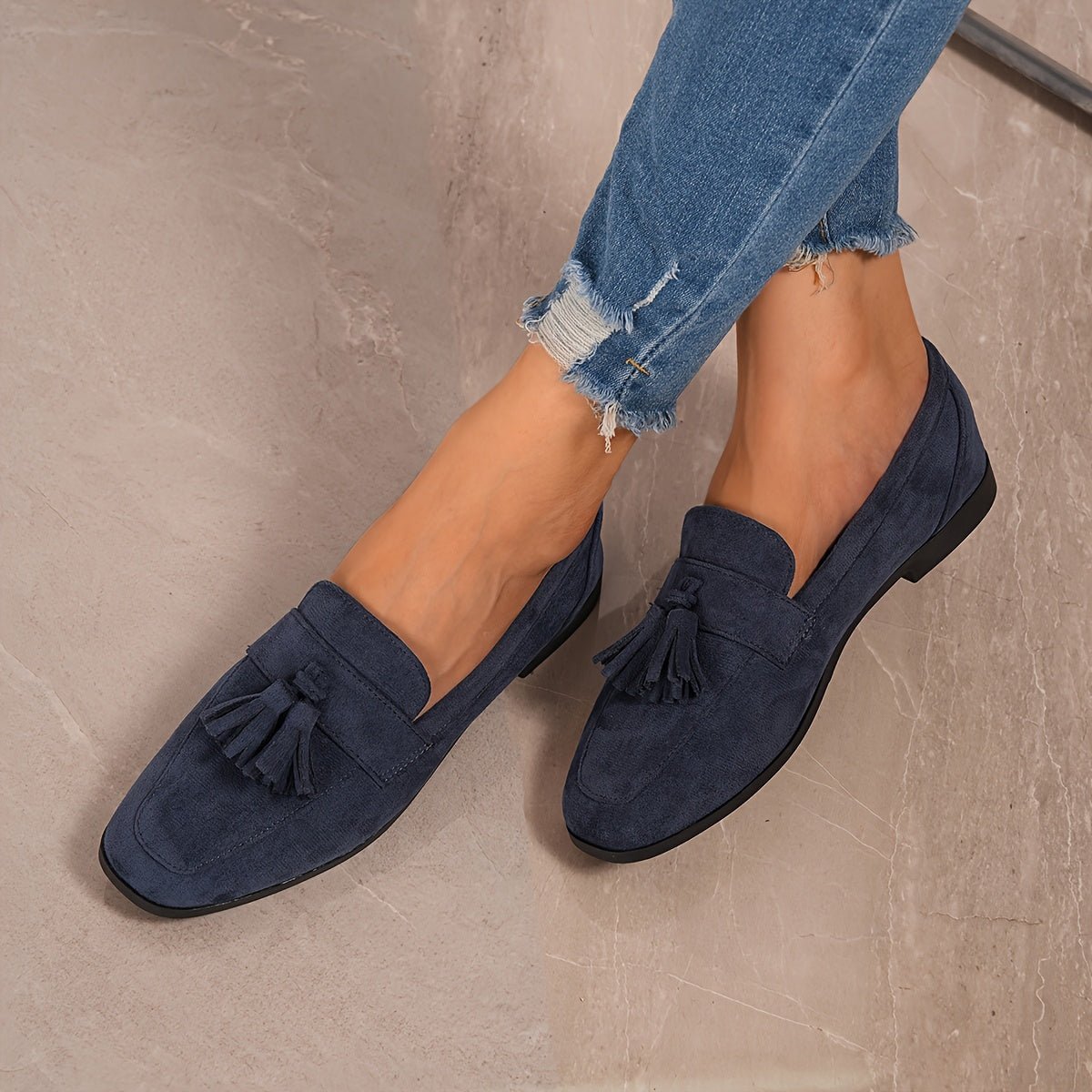 Mocassino Confort in Camoscio con Frange da Donna