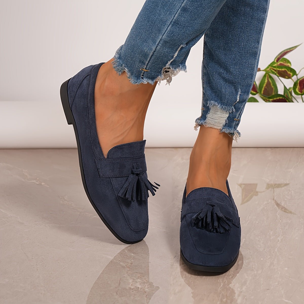 Mocassino Confort in Camoscio con Frange da Donna