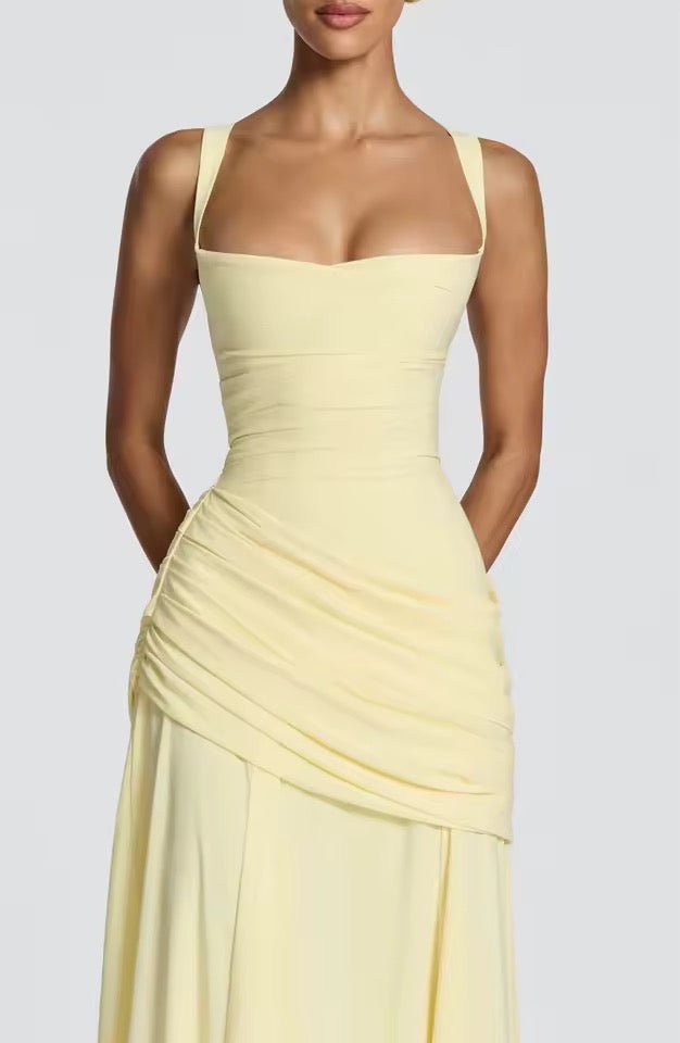 Robe Longue à Encolure Carrée et Drapé Latéral pour Femme | Idéale pour l'Été - Emilia Lane
