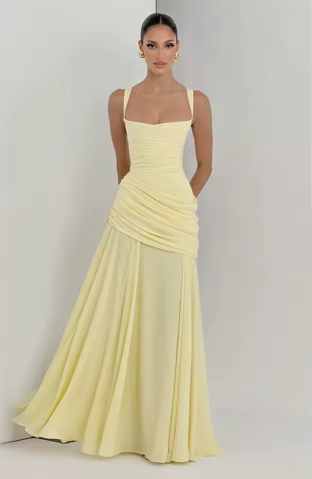 Robe Longue à Encolure Carrée et Drapé Latéral pour Femme | Idéale pour l'Été - Emilia Lane