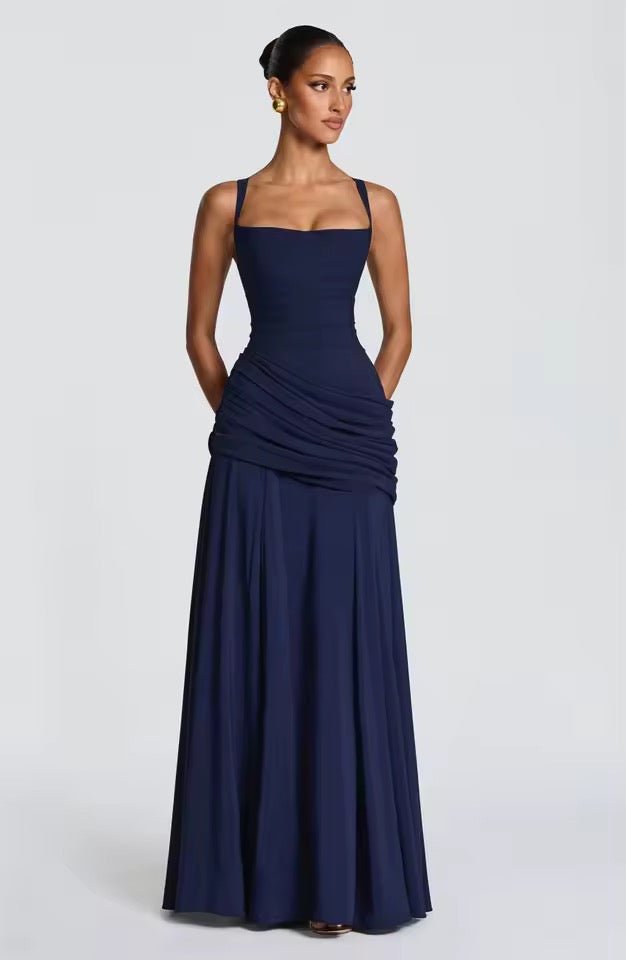 Robe Longue à Encolure Carrée et Drapé Latéral pour Femme | Idéale pour l'Été - Emilia Lane