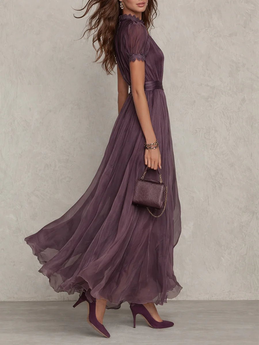 Robe Longue avec Encolure Goutte et Bordure en Dentelle pour Femmes - Emilia Lane