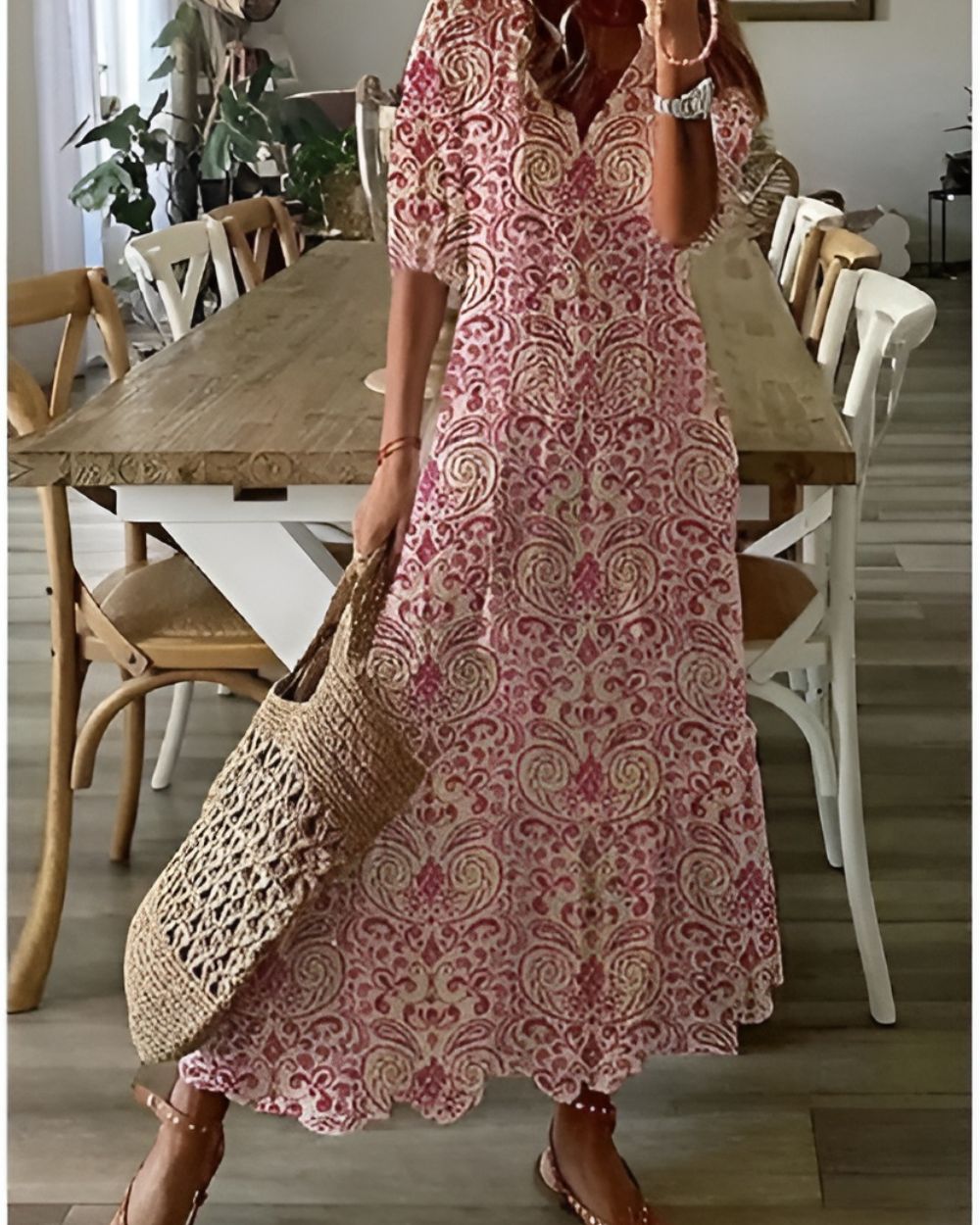 Robe longue imprimée à col en V pour femmes - Emilia Lane
