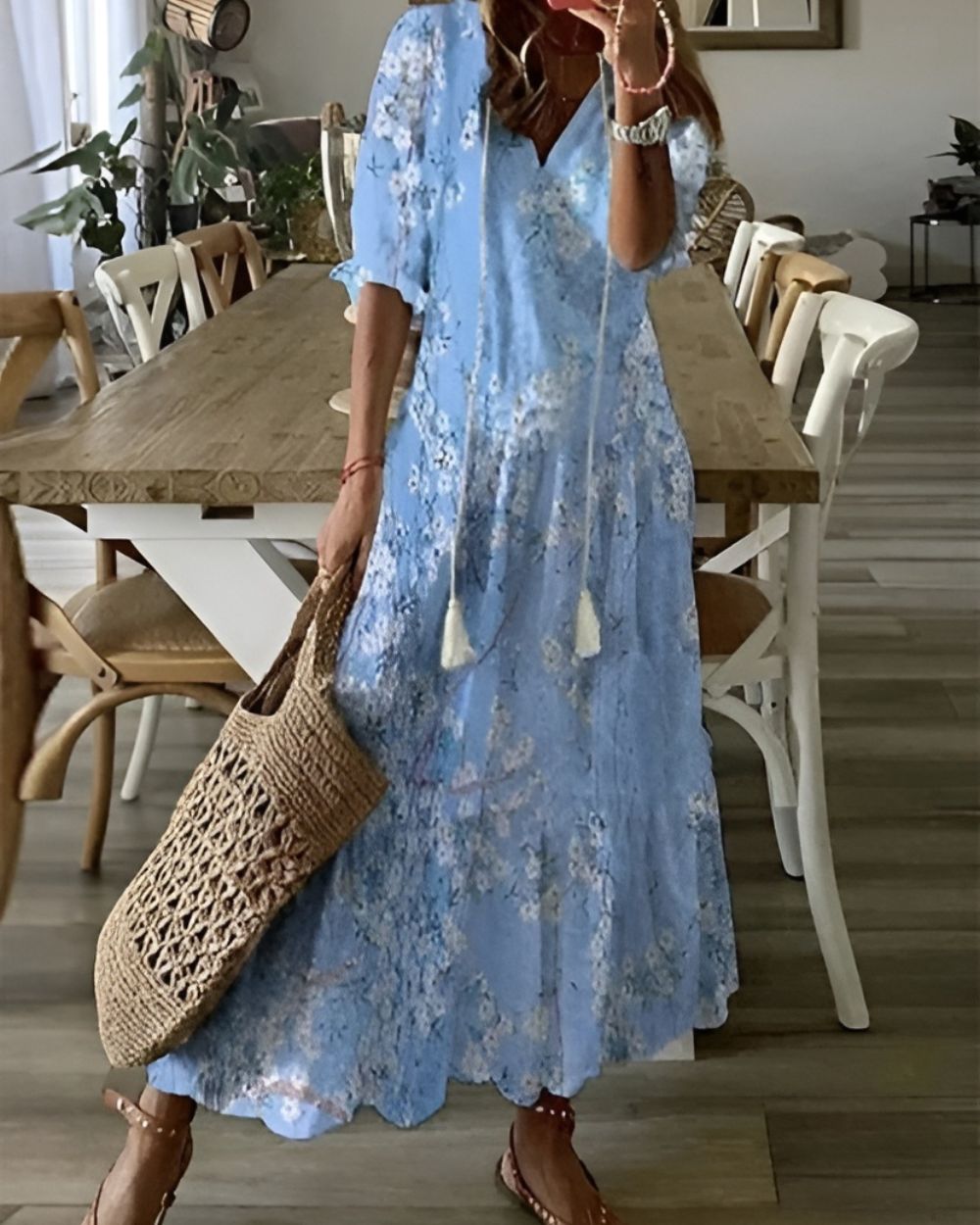 Robe longue imprimée à col en V pour femmes - Emilia Lane