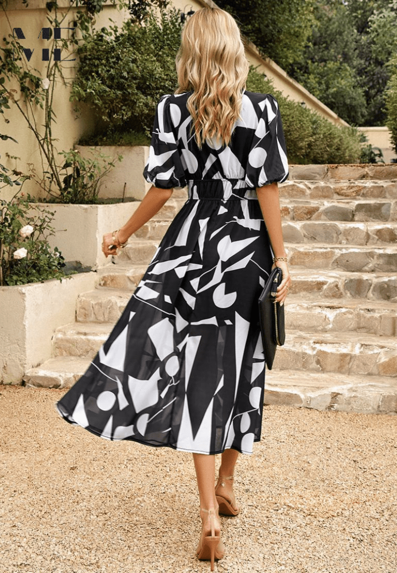 Robe longue imprimée à col en V pour femmes - Emilia Lane
