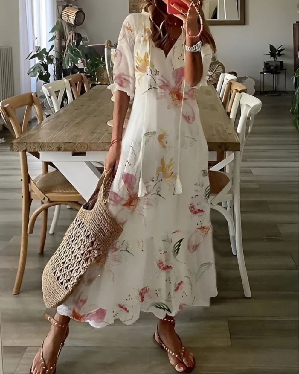 Robe longue imprimée à col en V pour femmes - Emilia Lane