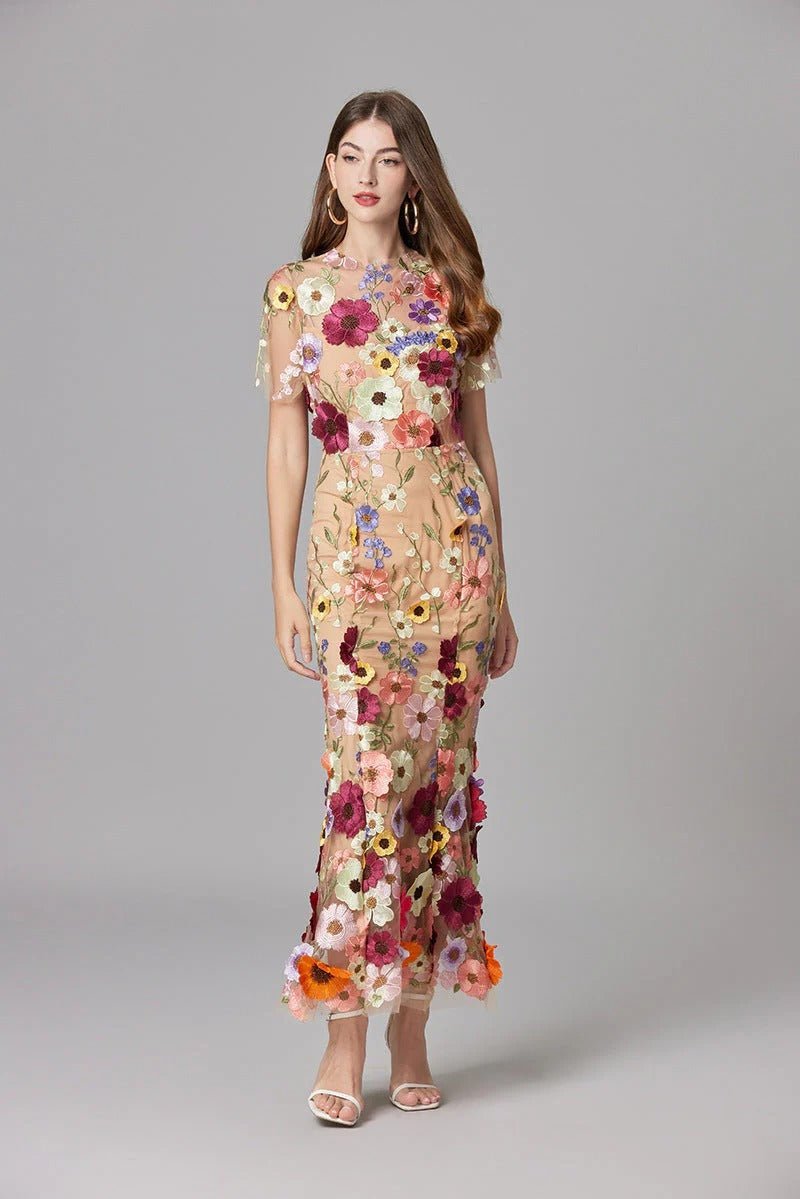Robe Longue sans Manches à Appliqué Floral pour Femme | Idéale pour les Sorties - Emilia Lane