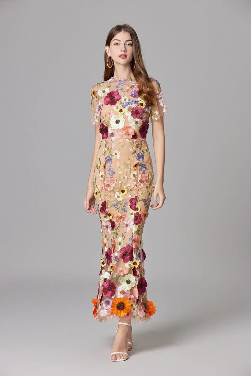 Robe Longue sans Manches à Appliqué Floral pour Femme | Idéale pour les Sorties - Emilia Lane