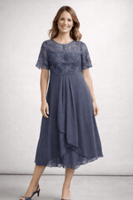 Robe Midi Dentelle et Chiffon pour Femmes - Emilia Lane