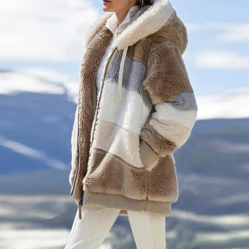 Felpa oversize con cappuccio da donna